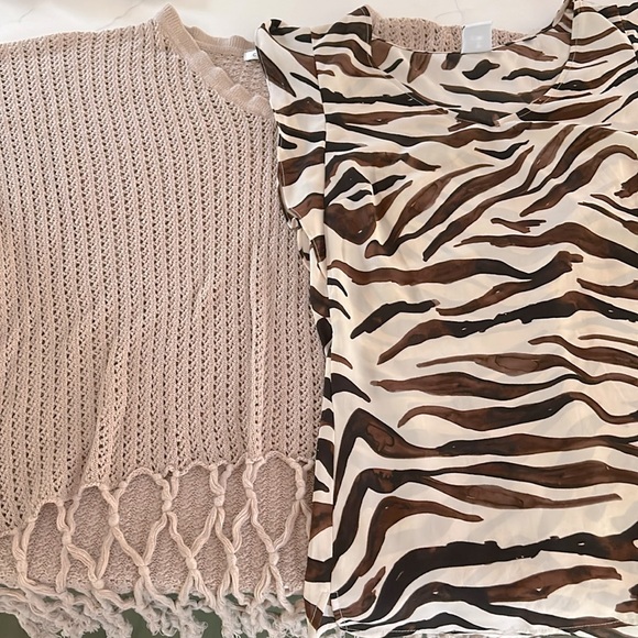 Lot of 2 CAbi tops - both size medium - Picture 1 of 7